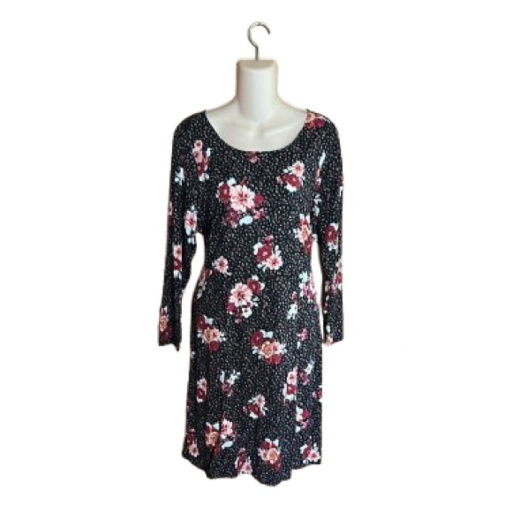 Torrid Black Sheath Dress with Pink Floral Scoop Neck NWT size 1